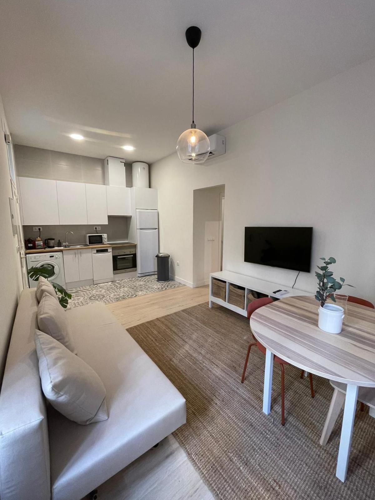 Bajo Duplex 7Pax A 5 Min De Gran Via-Malasana มาดริด ภายนอก รูปภาพ