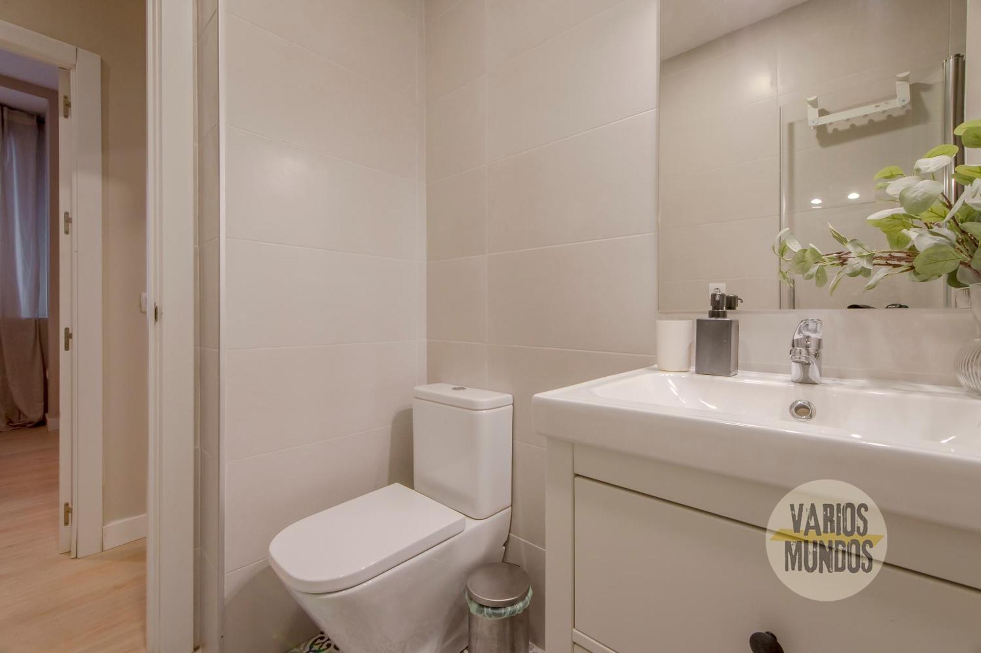 Bajo Duplex 7Pax A 5 Min De Gran Via-Malasana มาดริด ภายนอก รูปภาพ